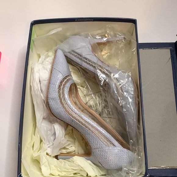 Pour La Victoire Cailyn Lilac Snake Mesh Women’s Heel size 9 9M Brand New - Picture 10 of 14